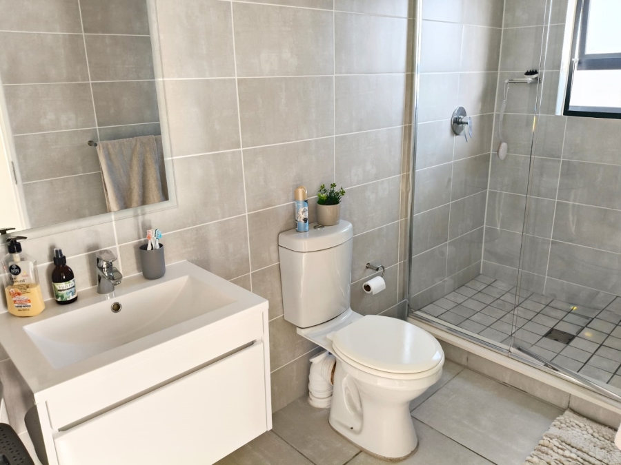 1 Bedroom Property for Sale in Paardevlei Western Cape